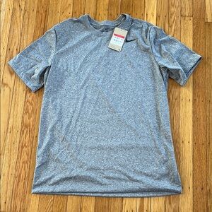 Nike Men’s Gray T-Shirt